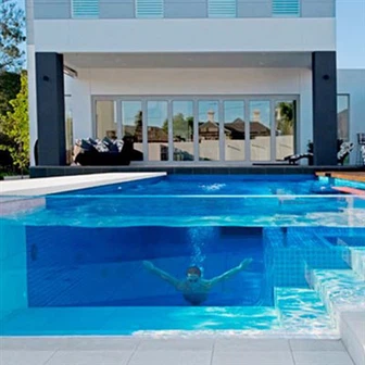 Άπειρο Άκρη Κολύμπι Σπα